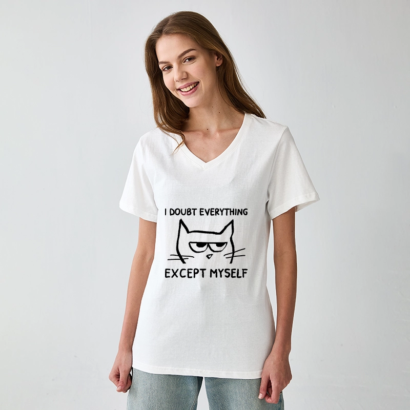 Tokyo-Tiger Confident Kitten V-Neck Classic T-Shirt