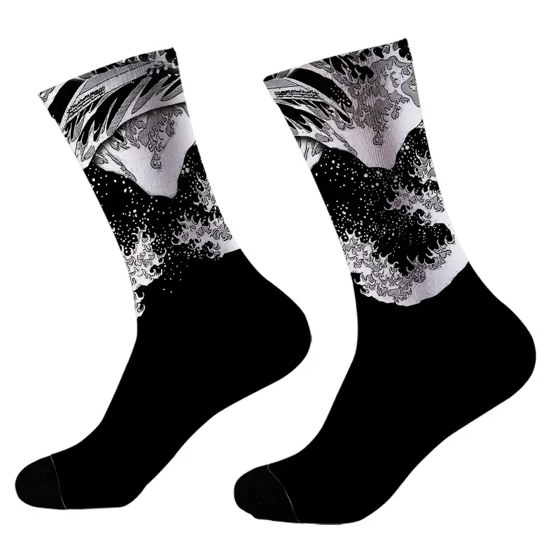 Tokyo-Tiger Japan Great Wave Socks Sale