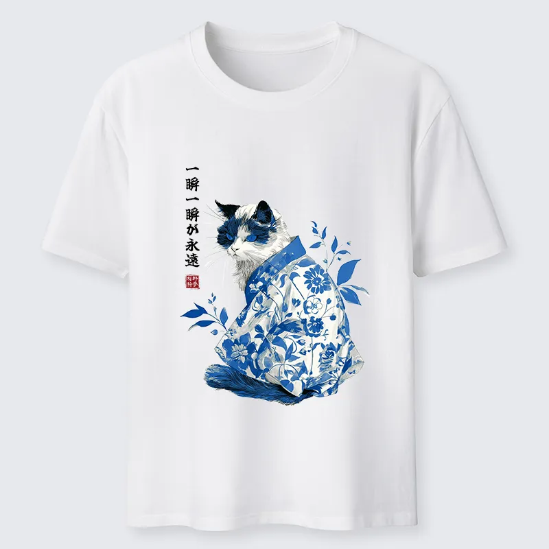 Tokyo-Tiger Cat：One Moment, One Eternity Classic T-Shirt