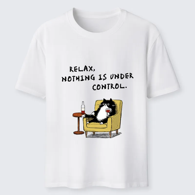 Tokyo-Tiger Unavailable Cat: Nothing Is Under Control Classic T-Shirt