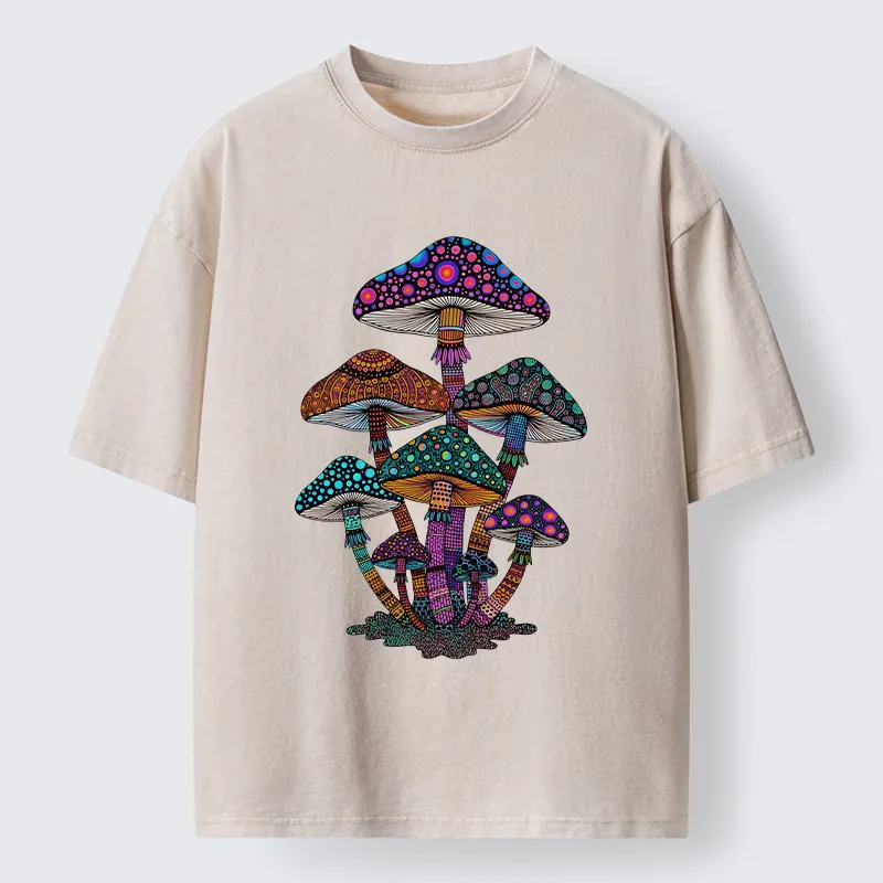 Tokyo-Tiger Beautiful Poisonous Mushrooms Washed T-Shirt