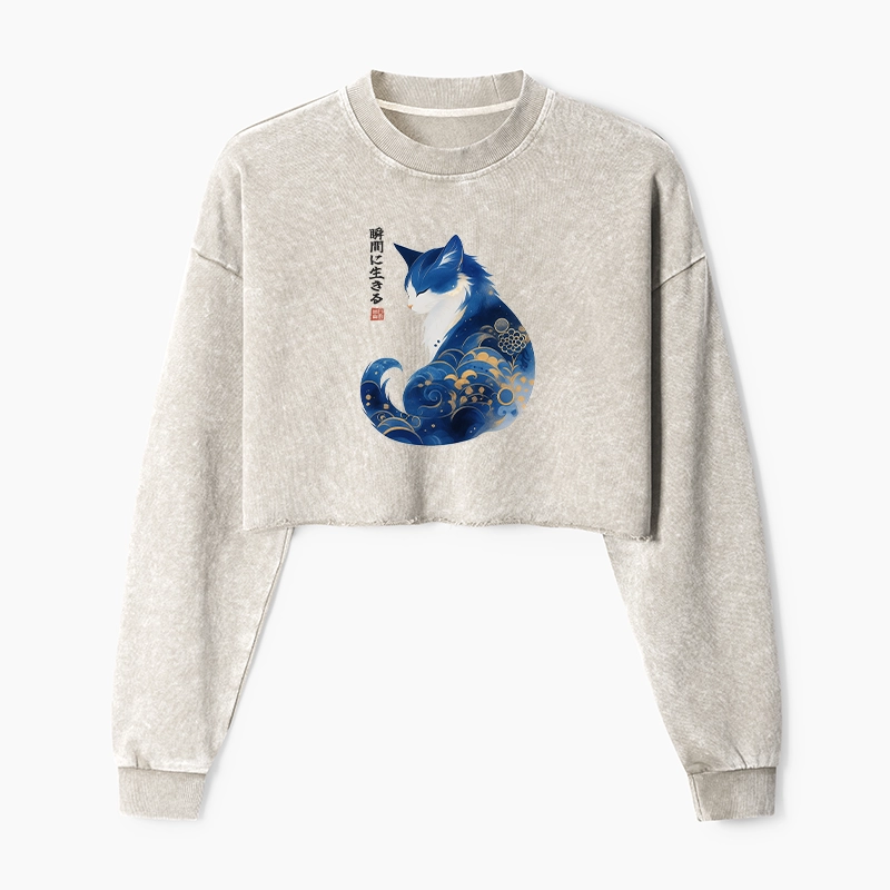 Tokyo-Tiger Retro Zen Cat: Living the Present Washed Crop Sweatshirt