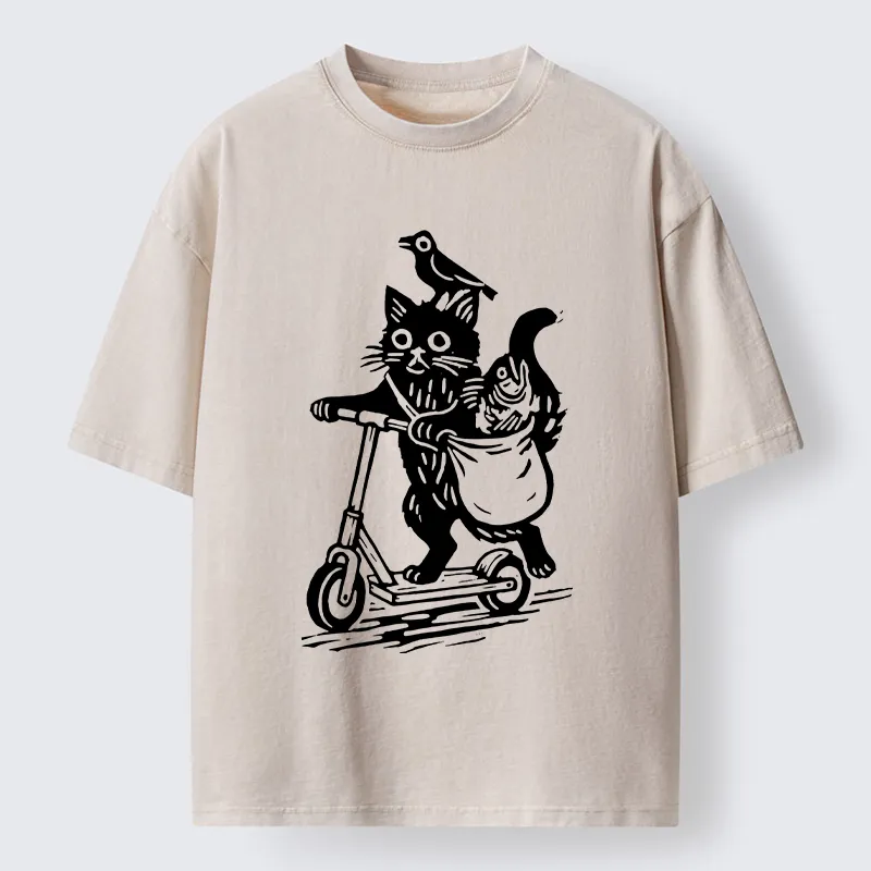Tokyo-Tiger Cat Skateboarding Washed T-Shirt