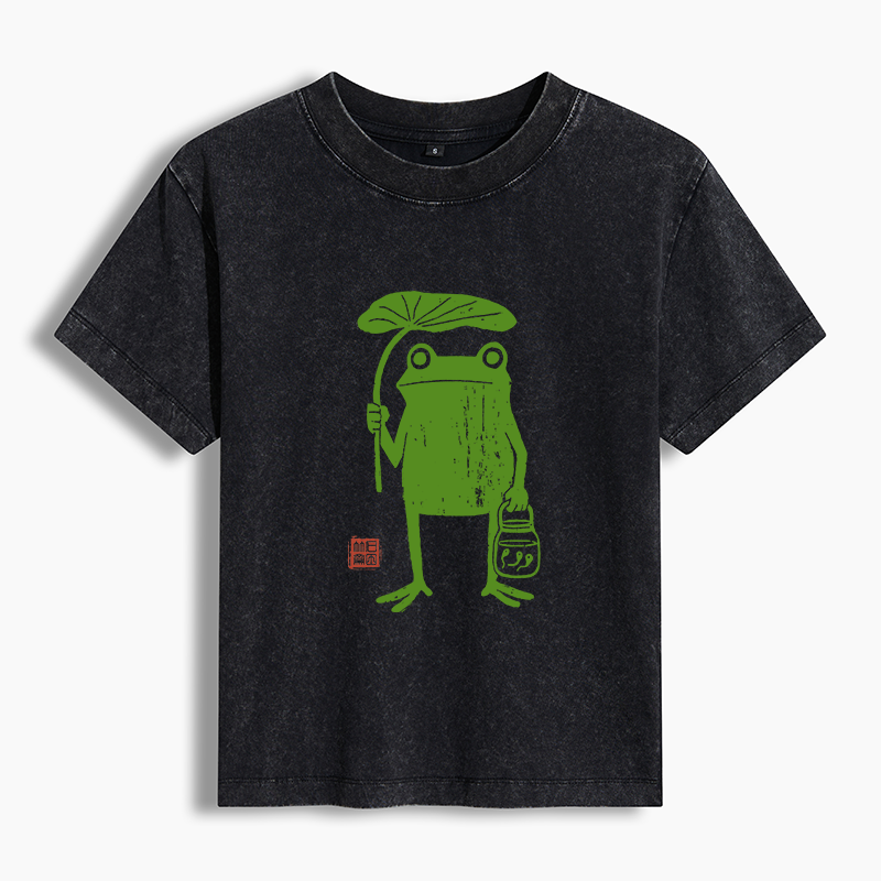 Tokyo-Tiger Frogs Taking Shelter From The Rain Women's Washed T-shirt