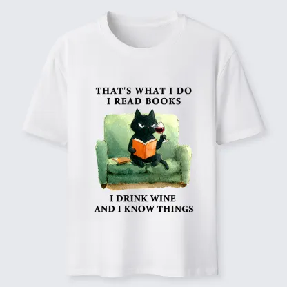 Tokyo-Tiger Cat That Reads And Drinks Classic T-Shirt