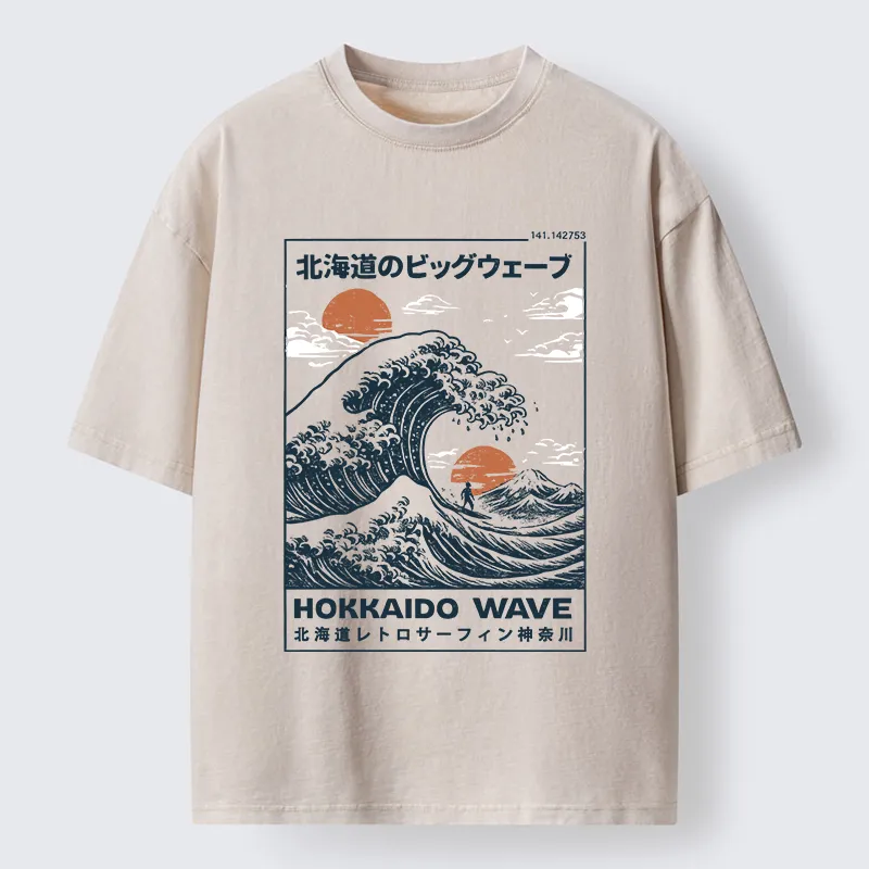 Tokyo-Tiger Surfing In Hokkaido Washed T-Shirt