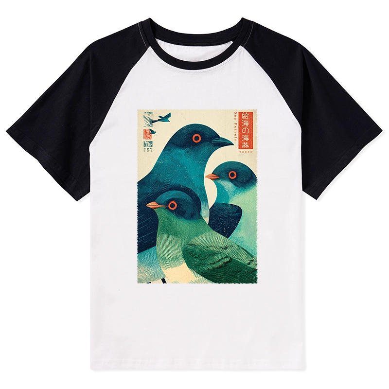 Tokyo-Tiger Petrels Of The Painted Sea Raglan T-shirt
