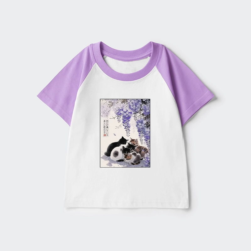 Tokyo-Tiger Cats plotting under the wisteria Kids Raglan T-shirt