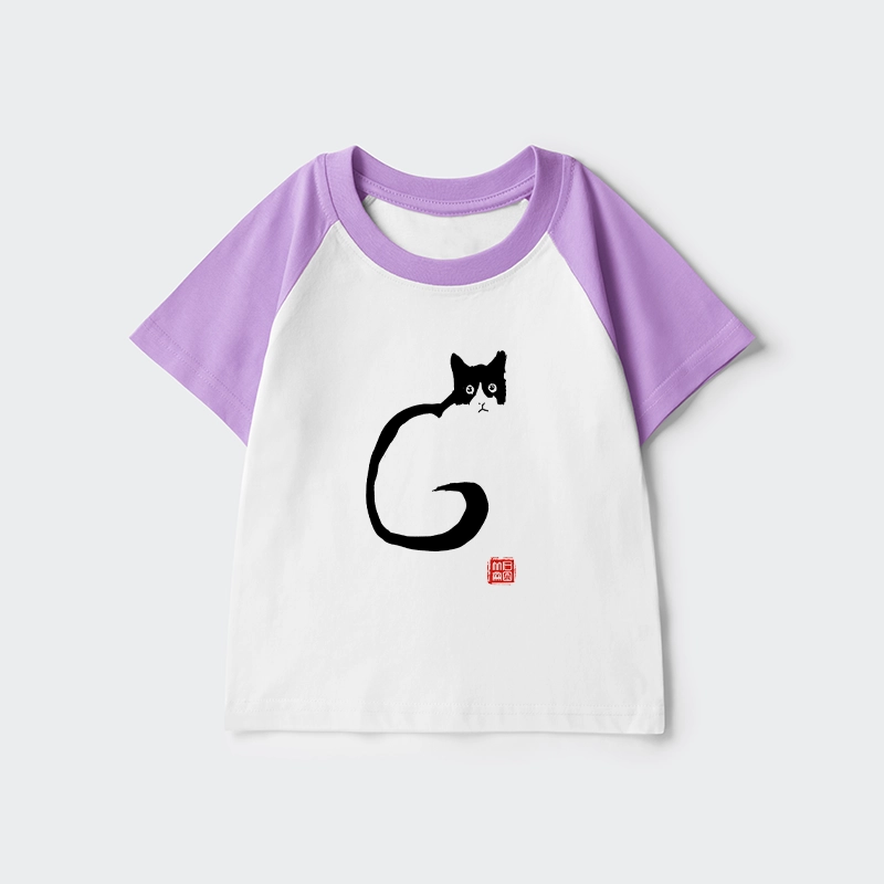 Tokyo-Tiger Calm Cat In Simple Lines Raglan T-shirt