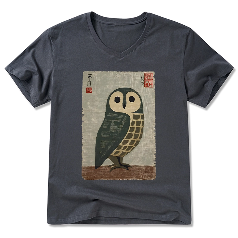 Tokyo-Tiger Traditional Owl In Japanese Art V-Neck Classic T-Shirt