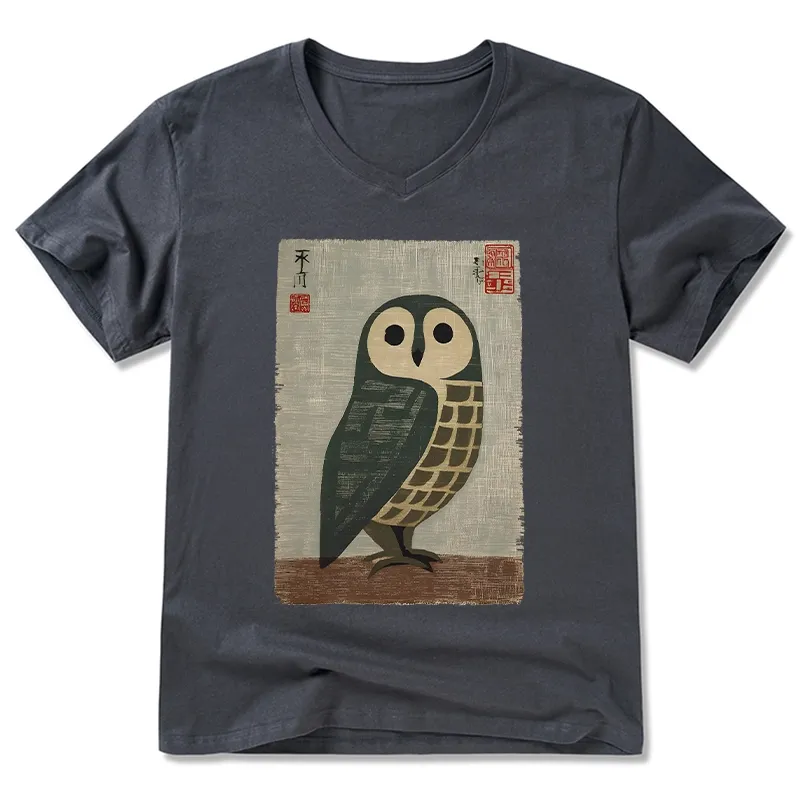 Tokyo-Tiger Traditional Owl In Japanese Art V-Neck Classic T-Shirt