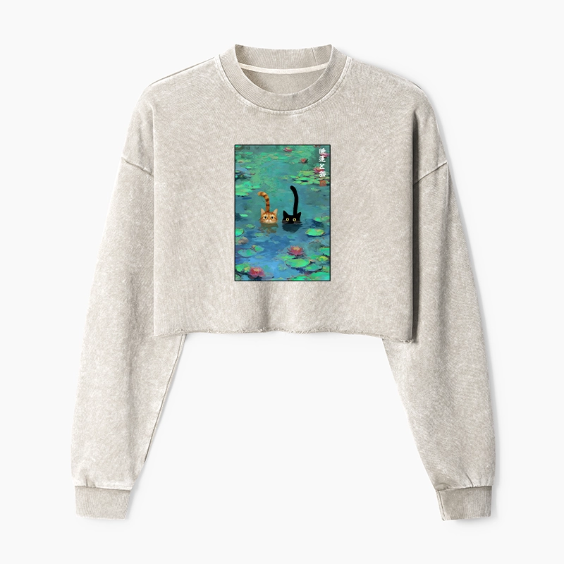 Tokyo-Tiger Funny Cats Swimming In Lilies Washed Crop Sweatshirt