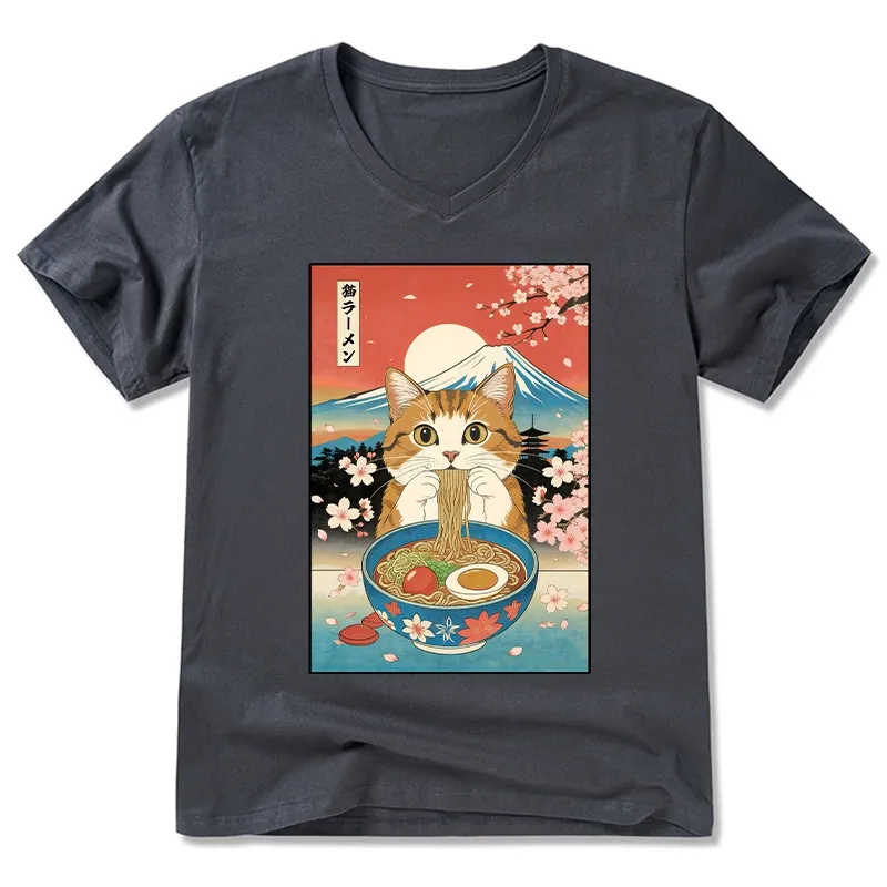 Tokyo-Tiger Funny Orange Cat Eating Ramen Japan V-Neck Classic T-Shirt