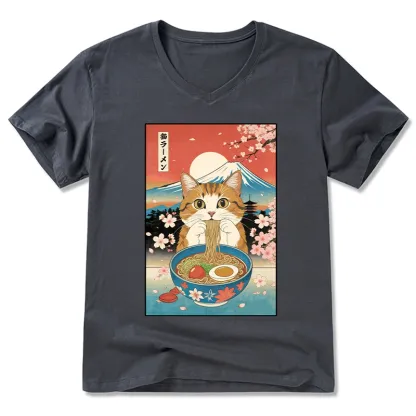Tokyo-Tiger Funny Orange Cat Eating Ramen Japan V-Neck Classic T-Shirt