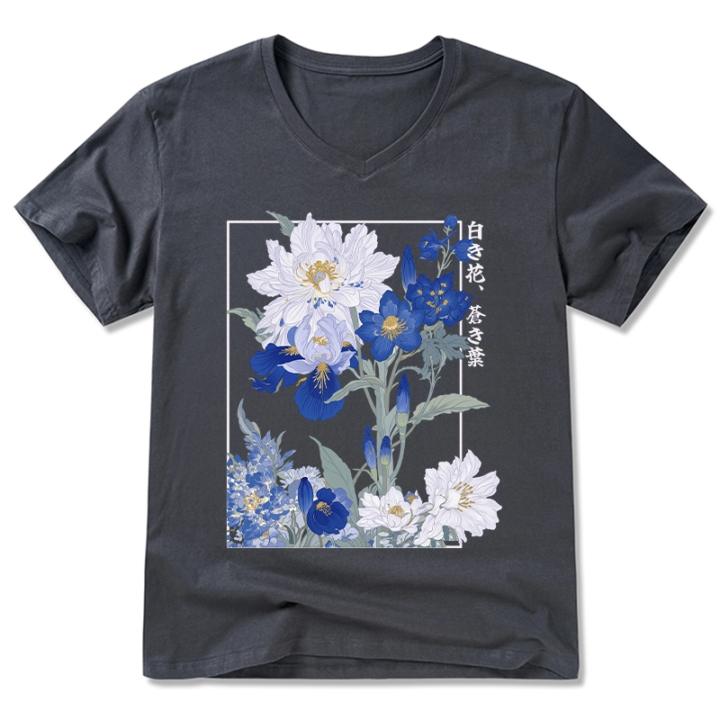 Tokyo-Tiger Blossoms Of The Firmament V-Neck Classic T-Shirt