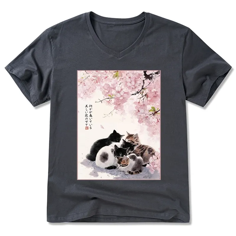 Tokyo-Tiger Cute Cats Sakura Garden V-Neck Classic T-Shirt