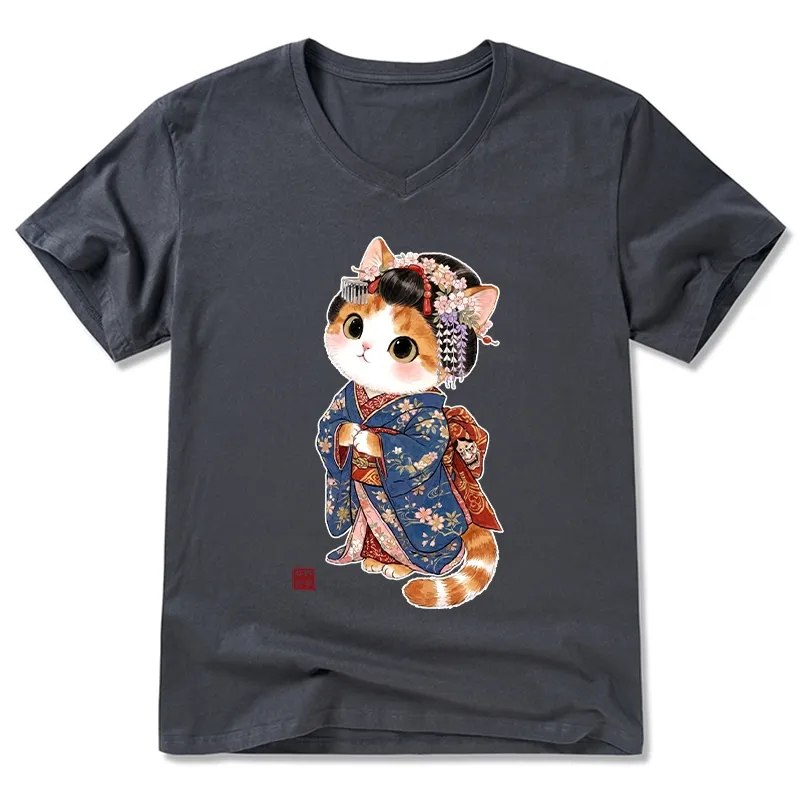 Tokyo-Tiger Cat Dressed As A Geisha Funny V-Neck Classic T-Shirt