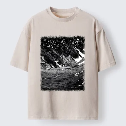 Tokyo-Tiger Vintage Style Tabby Cat Portrait Washed T-Shirt