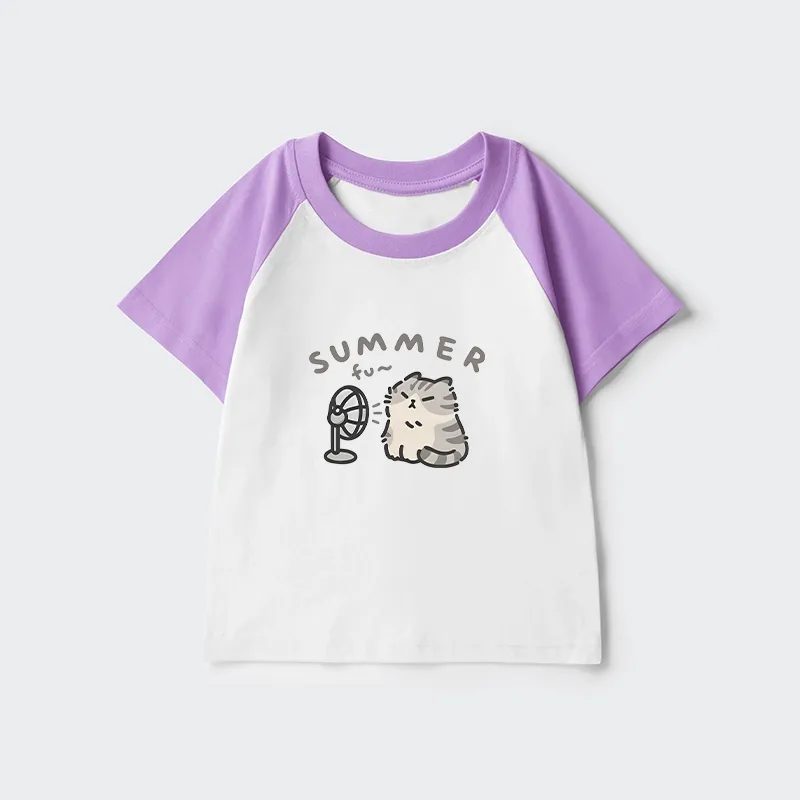 Tokyo-Tiger Summer Cat Chills With A Fan Kids Raglan T-shirt