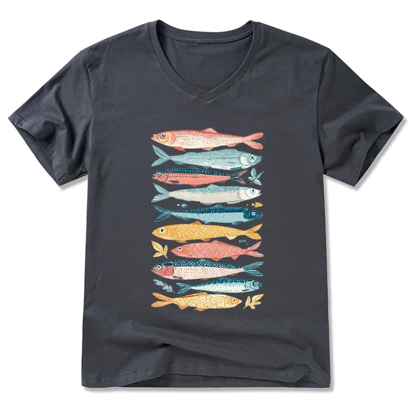 Tokyo-Tiger Beautiful Colorful Fish In The Sea V-Neck Classic T-Shirt