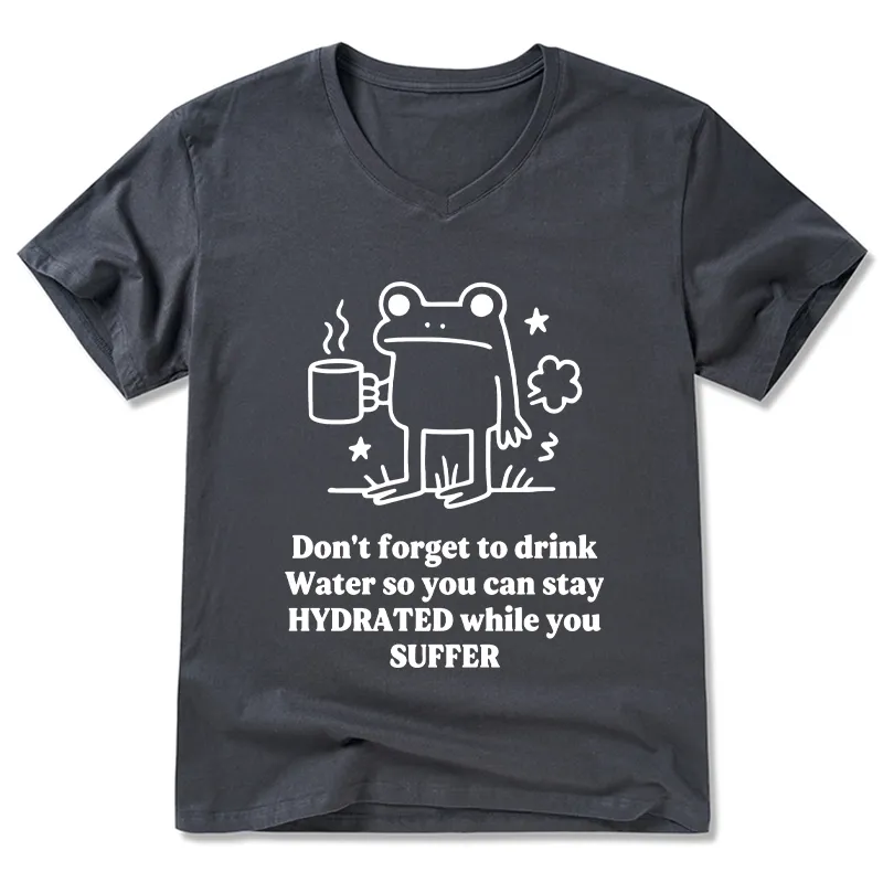 Tokyo-Tiger Frog Says Drink Water V-Neck Classic T-Shirt