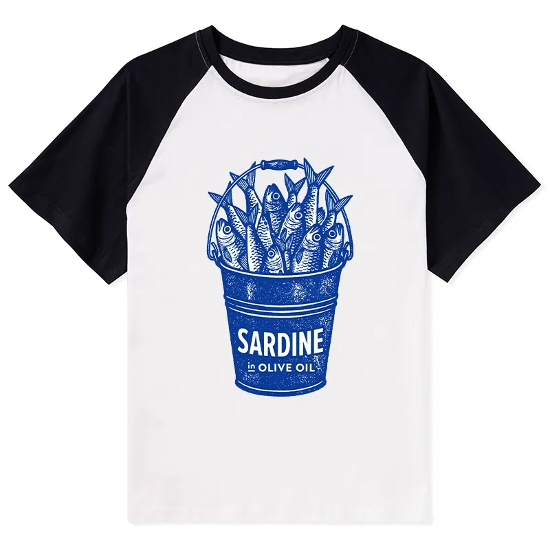 Tokyo-Tiger Vintage Bucket Full Of Fresh Sardines Raglan T-shirt