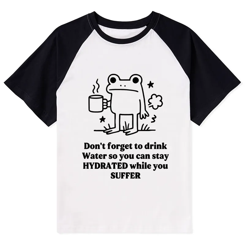 Tokyo-Tiger Frog Says Drink Water Raglan T-shirt
