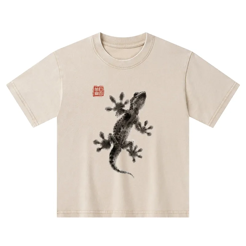 Tokyo-Tiger Minimal Asian Ink Brush Gecko Vibe Kids Washed T-Shirt Sale