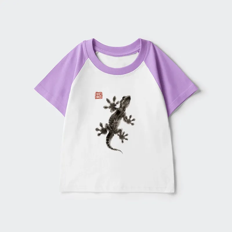 Tokyo-Tiger Minimal Asian Ink Brush Gecko Vibe Kids Raglan T-shirt