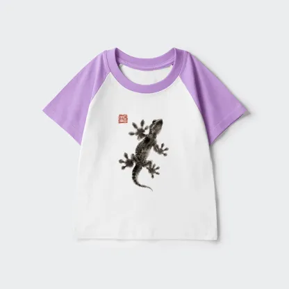 Tokyo-Tiger Minimal Asian Ink Brush Gecko Vibe Kids Raglan T-shirt