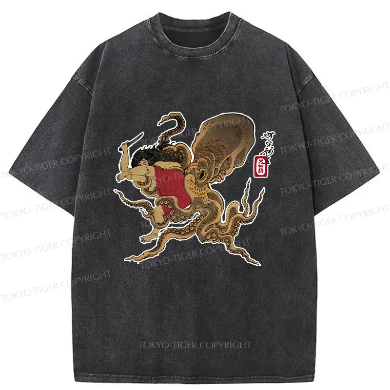 Tokyo-Tiger Man And Octopus Fighting Washed T-Shirt