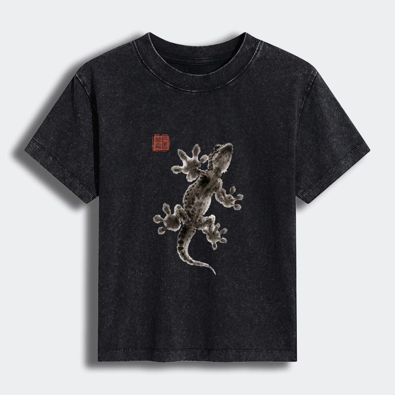 Tokyo-Tiger Minimal Asian Ink Brush Gecko Vibe Women's Washed T-shirt