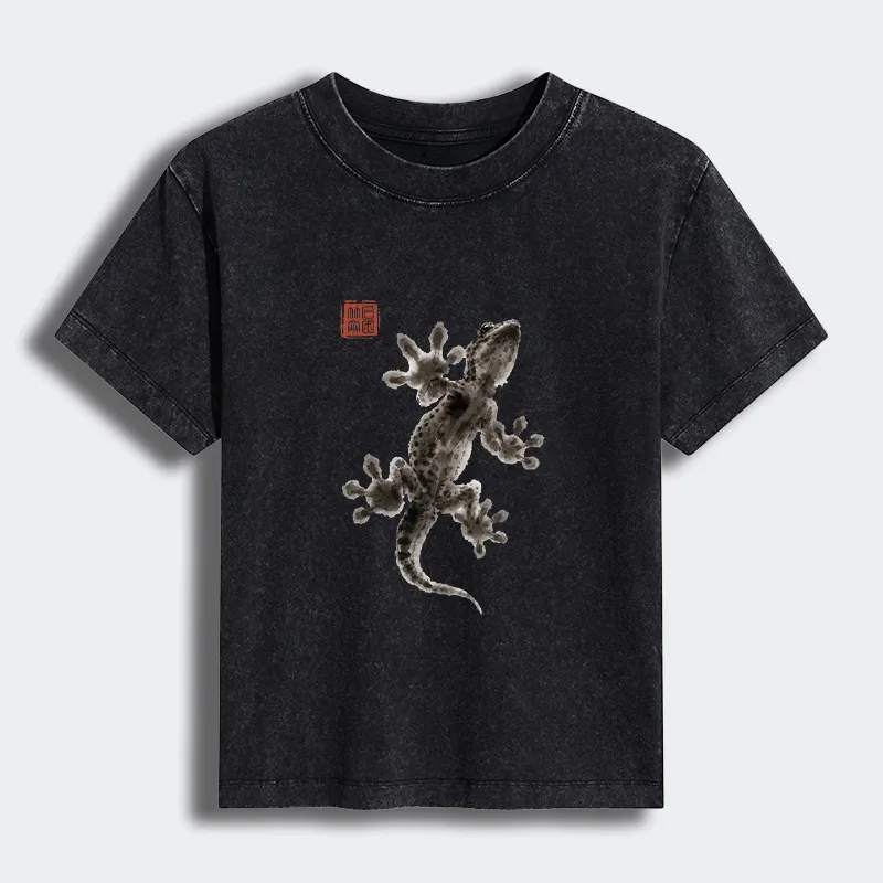 Tokyo-Tiger Minimal Asian Ink Brush Gecko Vibe Women's Washed T-shirt Sale