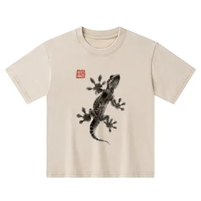 Tokyo-Tiger Minimal Asian Ink Brush Gecko Vibe Kids Washed T-Shirt