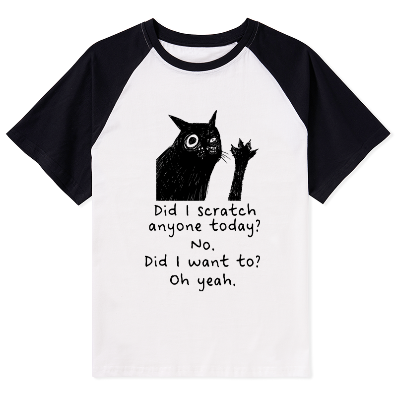 Tokyo-Tiger Black Cat Scratches People Raglan T-shirt