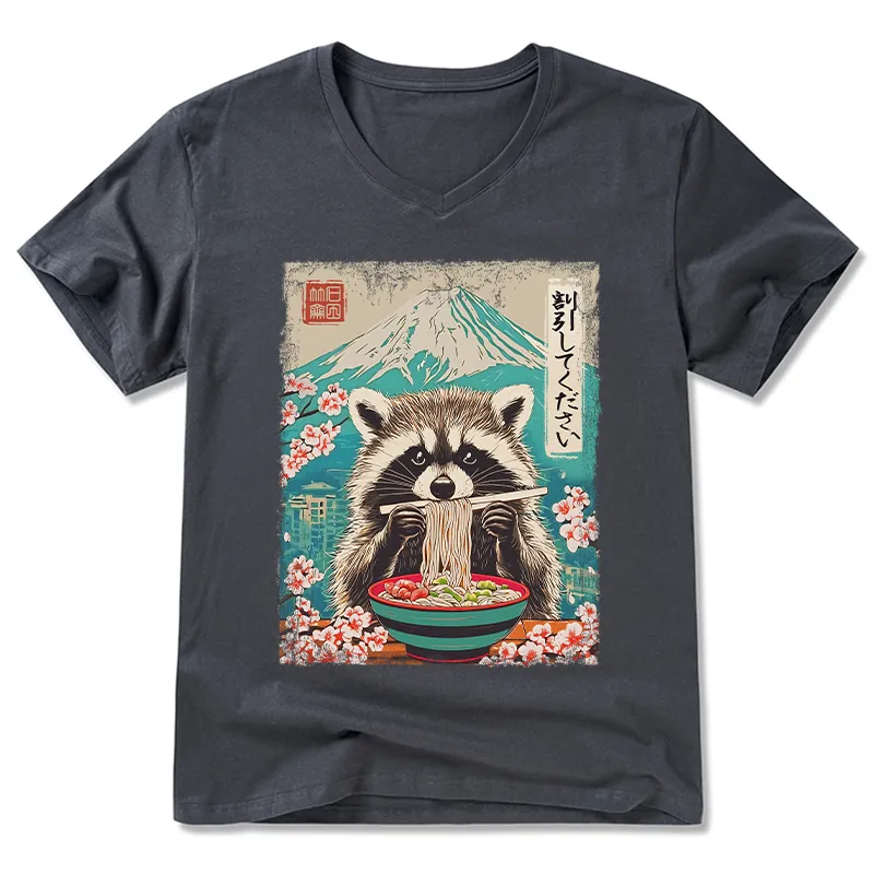 Tokyo-Tiger Please Give Raccoon A Discount V-Neck Classic T-Shirt