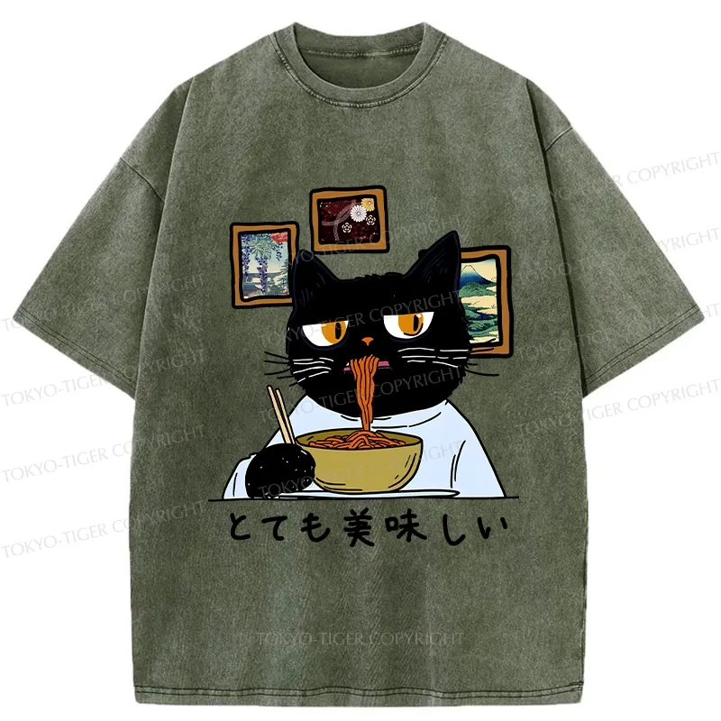 Tokyo-Tiger Cat Eating Delicious Ramen Washed T-Shirt