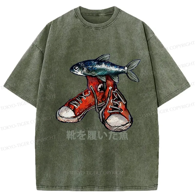 Tokyo-Tiger Fish Wearing Shoes Washed T-Shirt