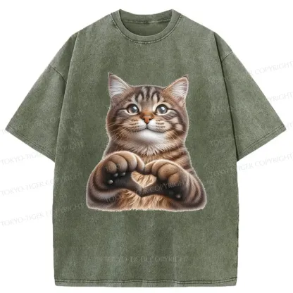 Tokyo-Tiger Cat Making Heart Gesture Washed T-Shirt
