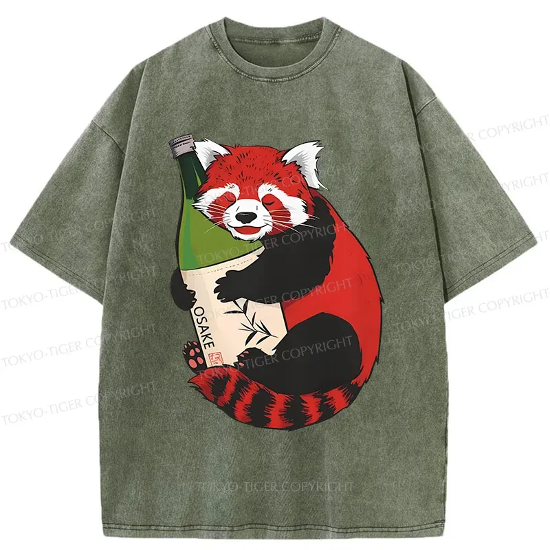 Tokyo-Tiger Raccoon Holding Wine Washed T-Shirt