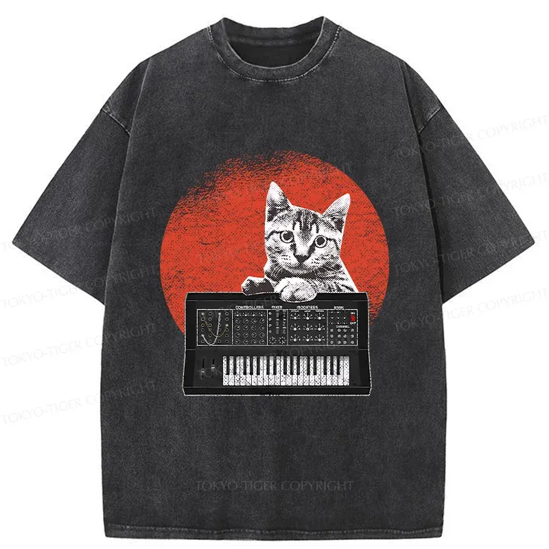 Tokyo-Tiger Cat And Analog Synthesizer Washed T-Shirt
