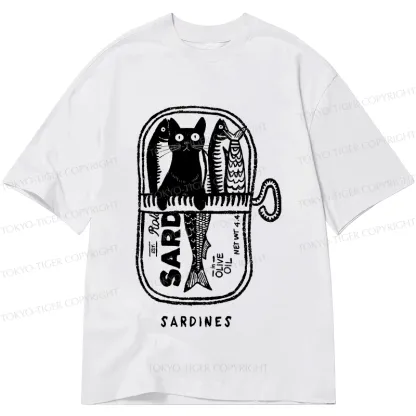 Tokyo-Tiger Cat Hiding In A Sardine Can Classic T-Shirt