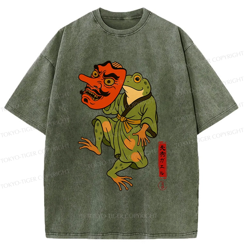 Tokyo-Tiger Frog Holding A Tengu Mask Washed T-Shirt