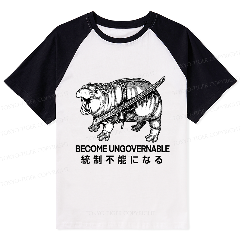 Tokyo-Tiger Moo Deng Carrying A Samurai Sword Raglan T-shirt