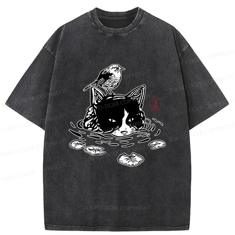 Tokyo-Tiger Cat Taking A Bath Washed T-Shirt