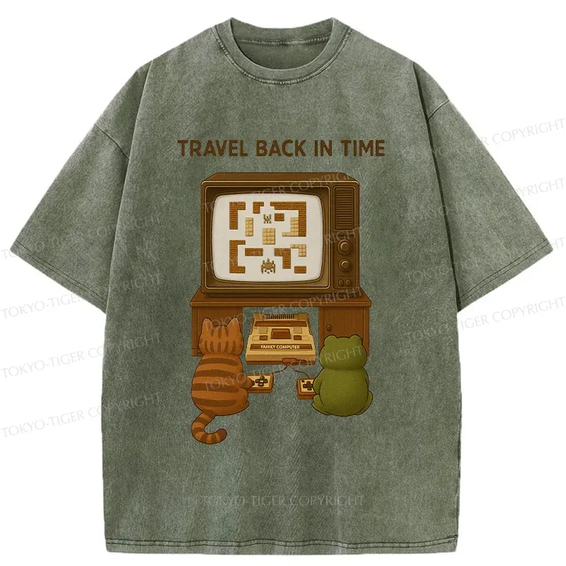 Tokyo-Tiger Cat And Frog Playing Games Washed T-Shirt