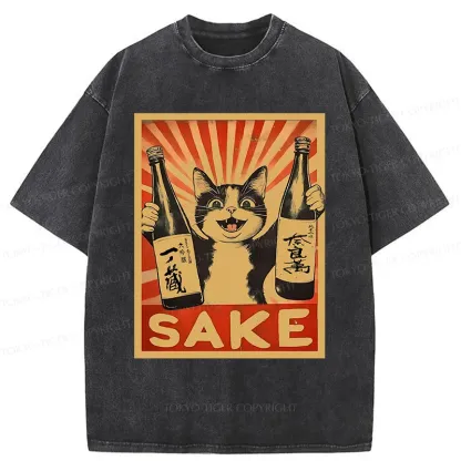 Tokyo-Tiger Cat Holding Wine Washed T-Shirt