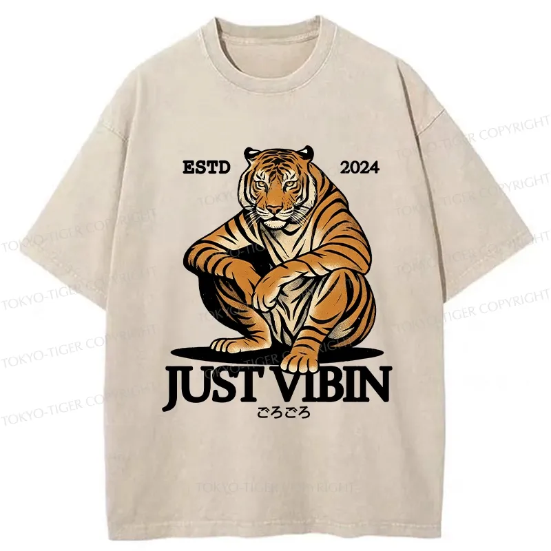 Tokyo-Tiger Sitting Tiger Washed T-Shirt