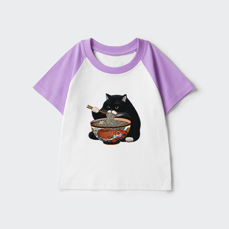 Tokyo-Tiger Fat Cat Eating Ramen Kids Raglan T-shirt