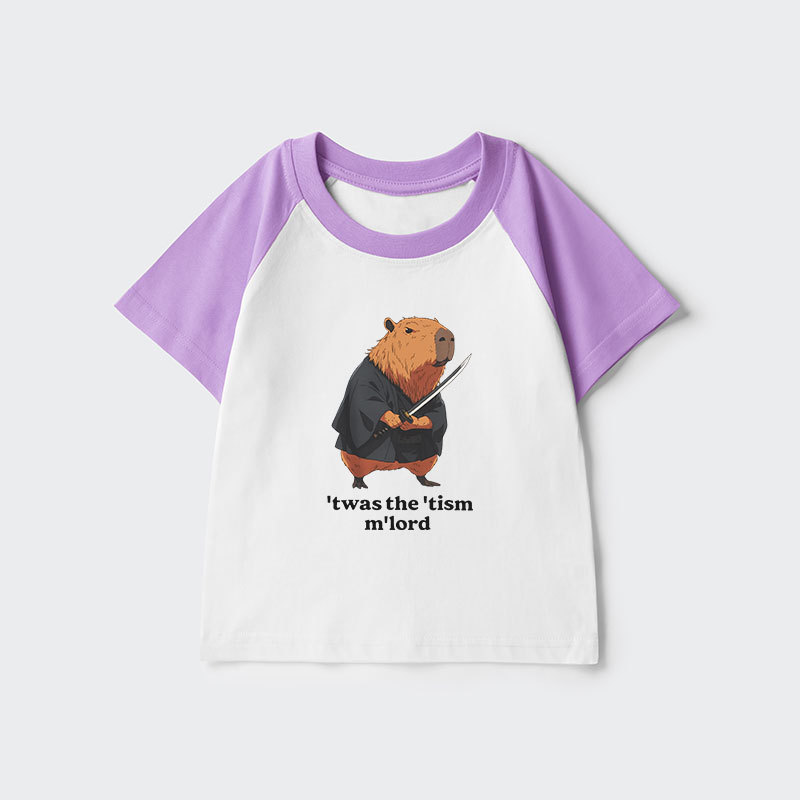 Tokyo-Tiger Focused Samurai Capybara Kids Raglan T-shirt